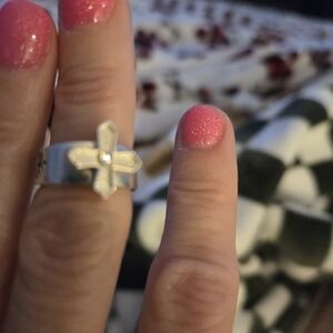 Vsa peace cross ring